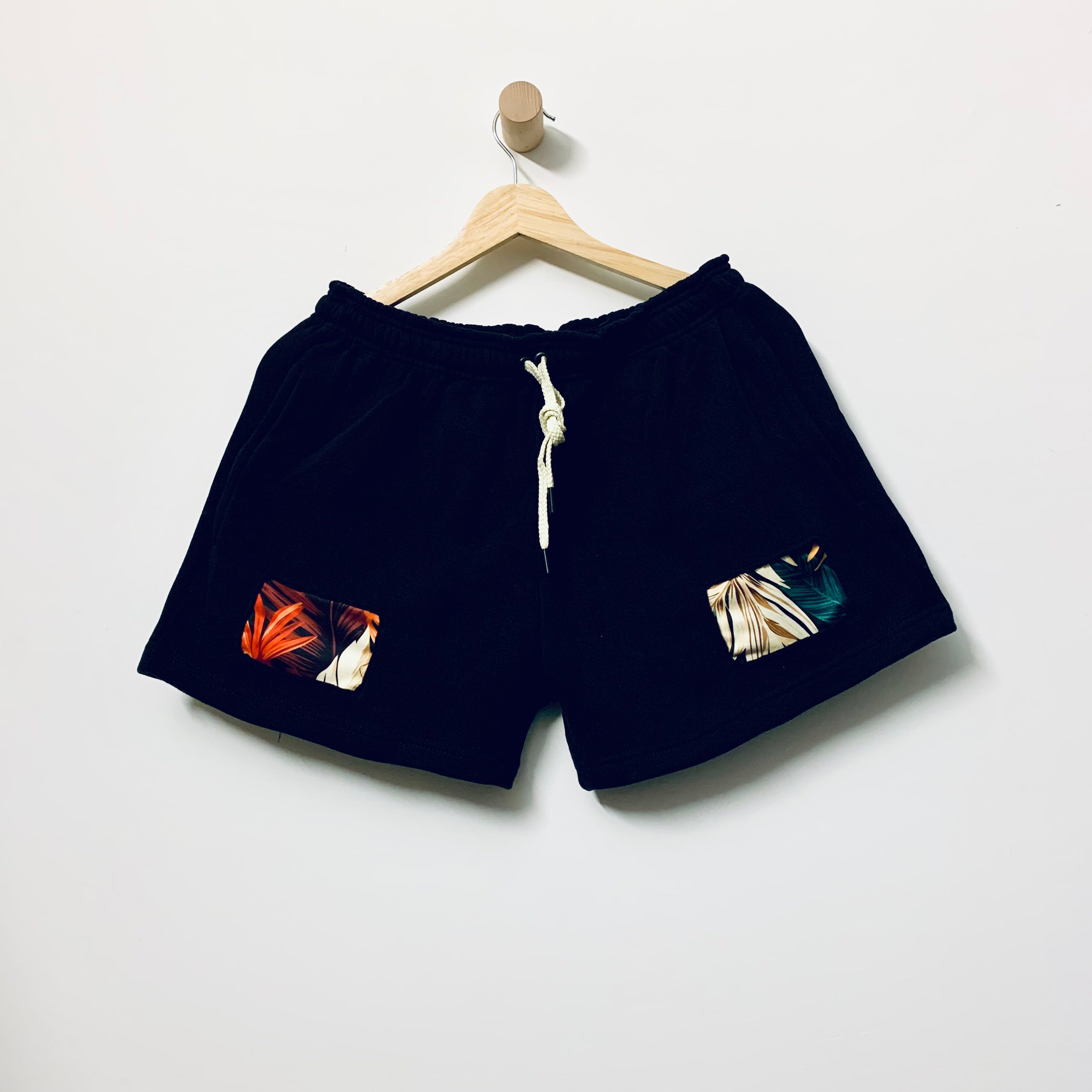 SHORTS – paperxpencil© Creative Design Lab